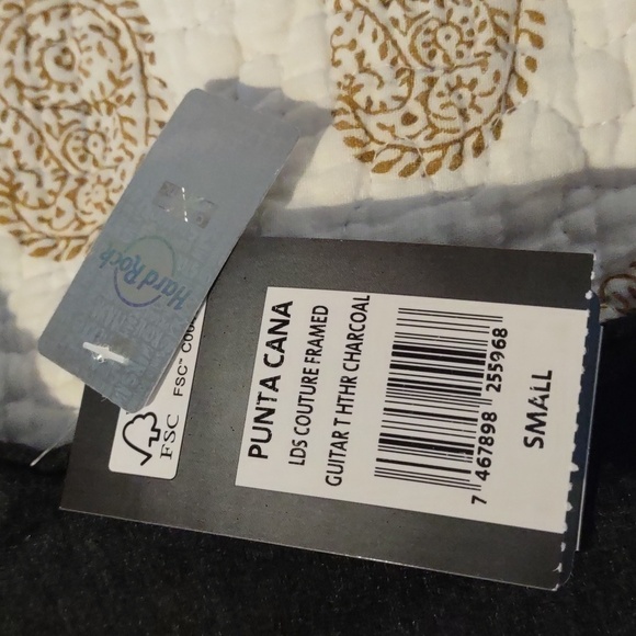 Hard Rock Cafe Punta Cana Graphic Print with guitar NWT - Picture 5 of 8